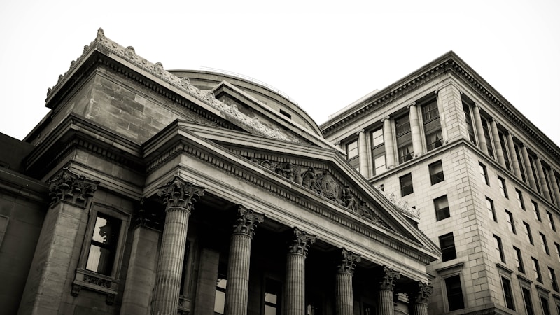 UK banks crypto Barclays HSBC Lloyds 2026